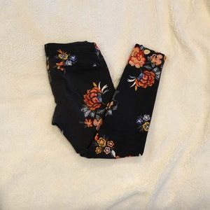 Old Navy Floral Pixie Pants